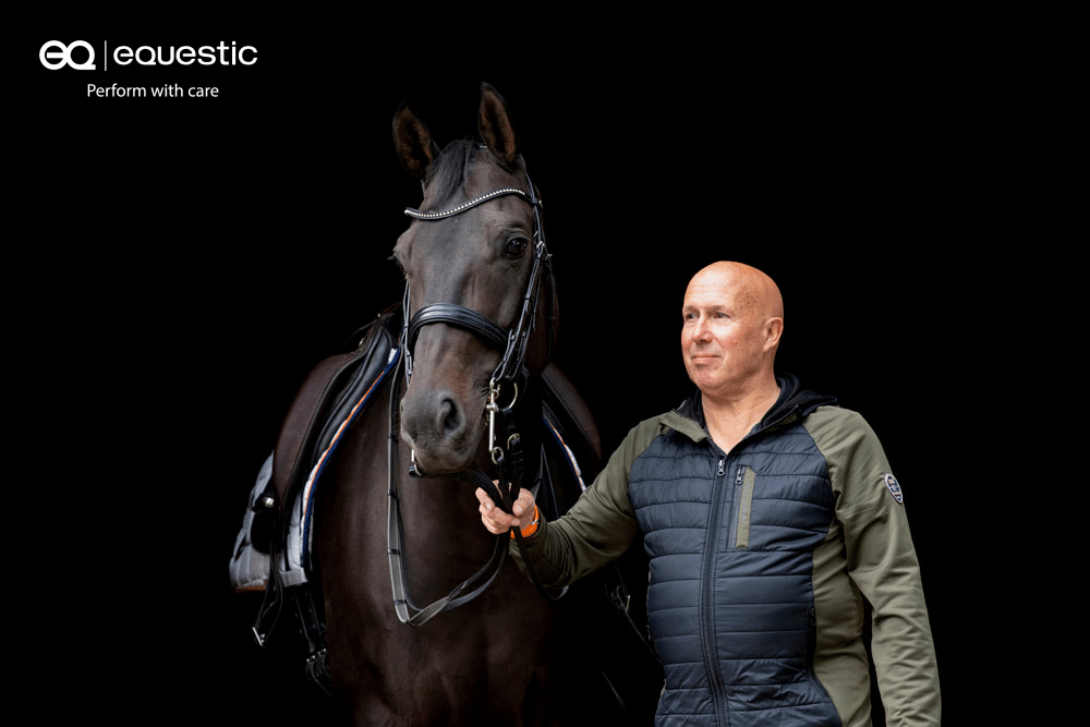 Jules Jansen with horse - Equestic SaddleClip